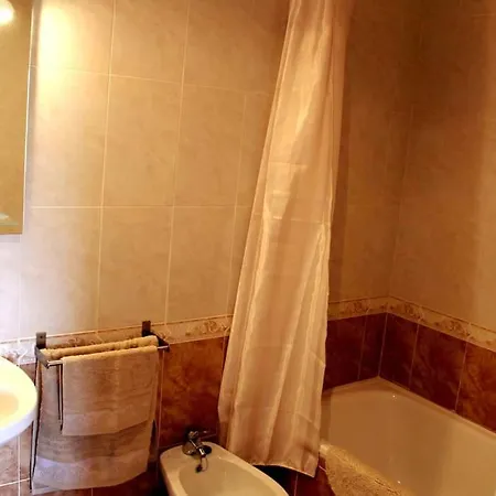 Con Vistas, Piscina, Tenis Y Cine Apartment *