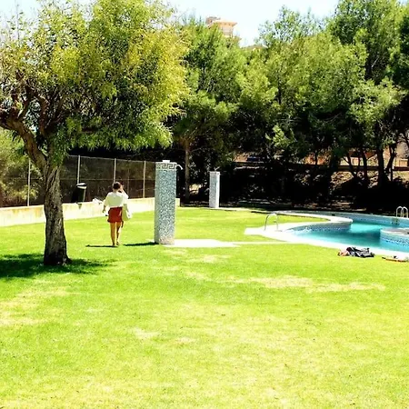 Con Vistas, Piscina, Tenis Y Cine Apartment