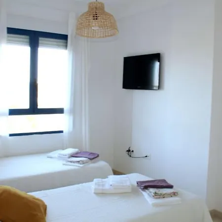 Con Vistas, Piscina, Tenis Y Cine Apartment Orihuela